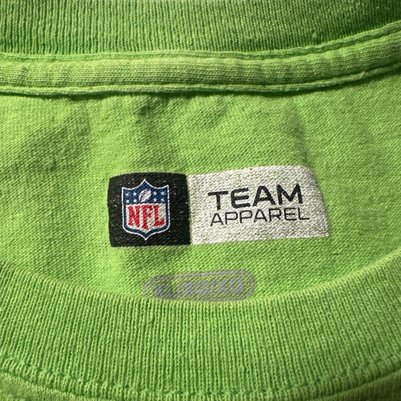 Vintage Seattle Seahawks Green Graphic T-Shirt - Picture 4 of 4